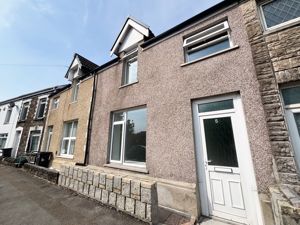 Photo 25- click for photo gallery